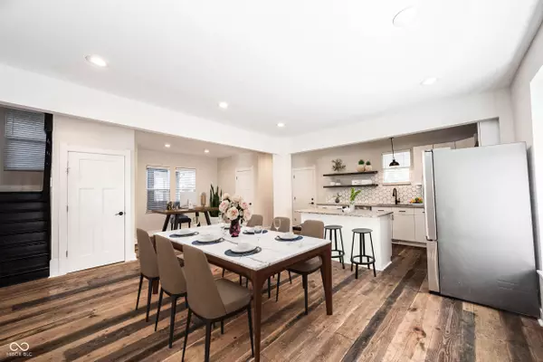 Indianapolis, IN 46201,917 N Rural ST