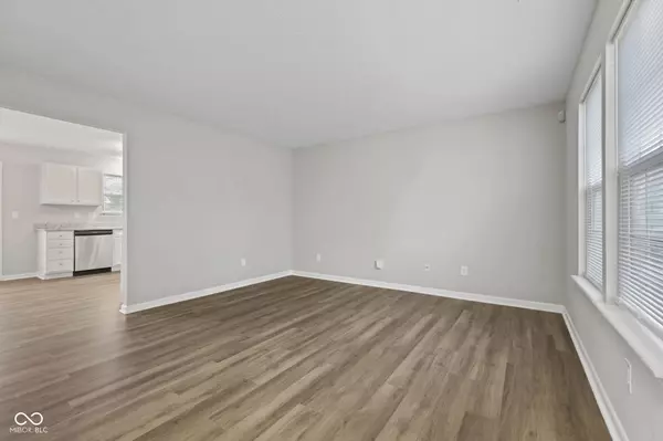 Indianapolis, IN 46235,10716 Mistflower WAY