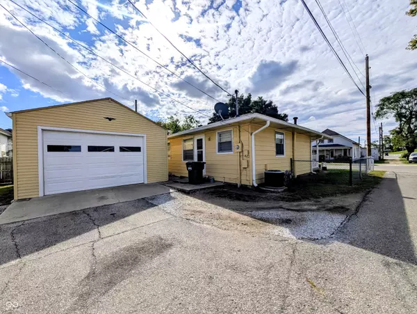 Edinburgh, IN 46124,207 S Pleasant ST