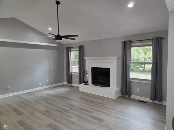 Indianapolis, IN 46254,6041 Buell LN