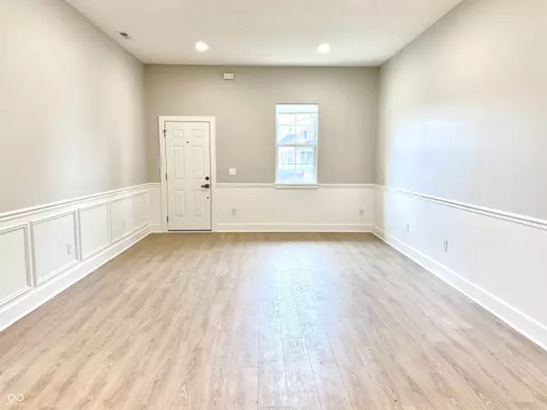 Indianapolis, IN 46205,2239 Carrollton AVE