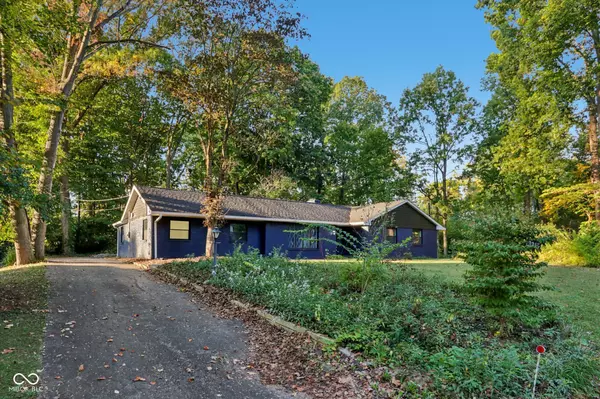 Indianapolis, IN 46228,3215 Kenilworth DR