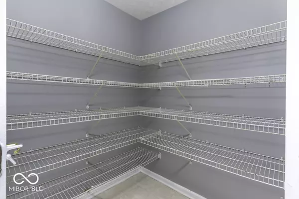 Whiteland, IN 46184,143 Davis DR