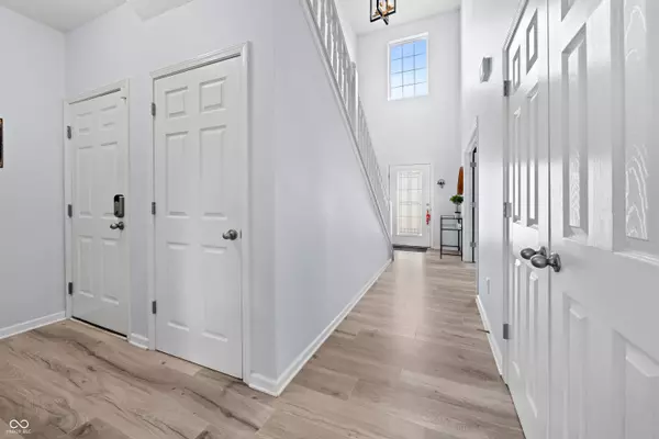 Whitestown, IN 46075,5791 Waterstone WAY