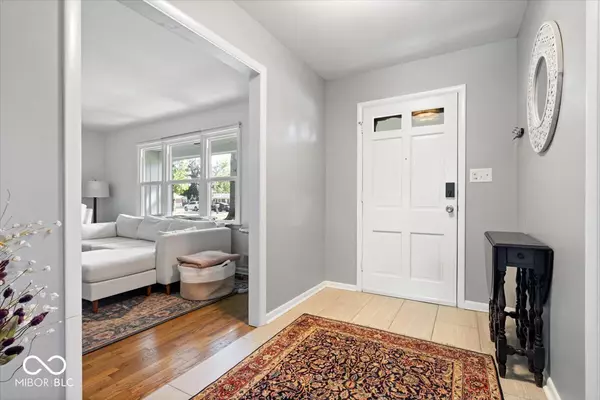 Indianapolis, IN 46205,3324 E 51st ST