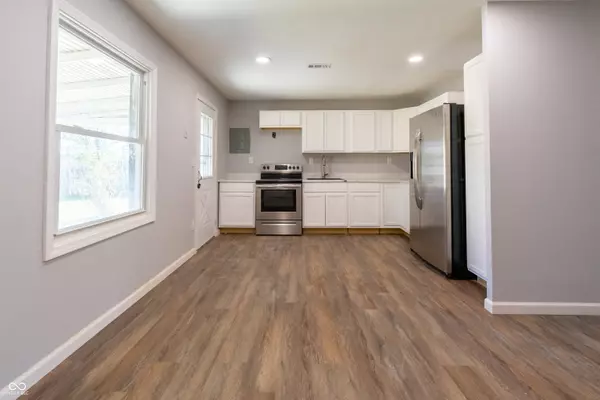 Indianapolis, IN 46219,2335 Courtney RD