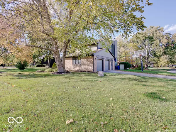 Indianapolis, IN 46256,10214 Swiftsail LN