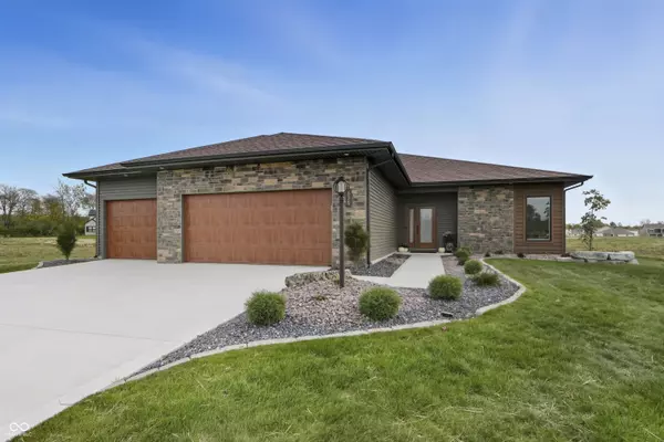 535 Ridley Park WAY, Huntertown, IN 46748