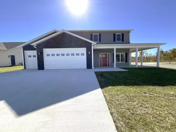 102 Pin Oak RD, Spencer, IN 47460