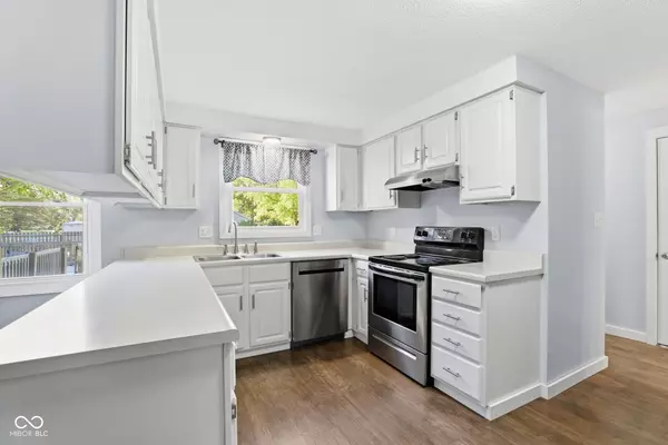 Carmel, IN 46033,11302 Wood Creek DR