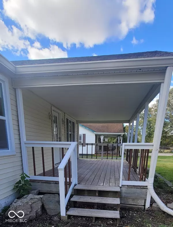 Greenwood, IN 46143,5123 Russell LN