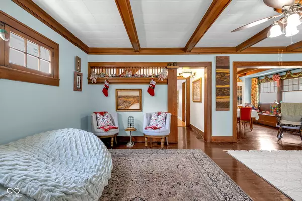 Indianapolis, IN 46205,406 E 51st ST