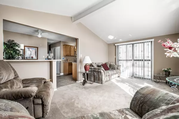 Indianapolis, IN 46218,2520 Hillside AVE