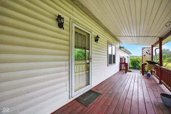 Bedford, IN 47421,127 Hickory Heights CIR