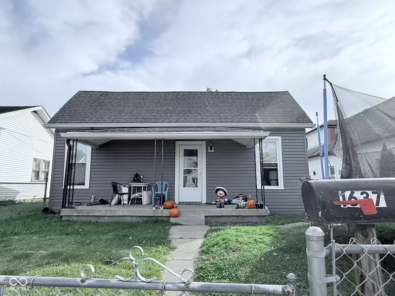 1637 Hoefgen ST, Indianapolis, IN 46203