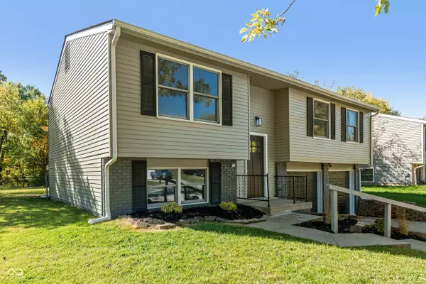 Indianapolis, IN 46229,11043 Whistler DR