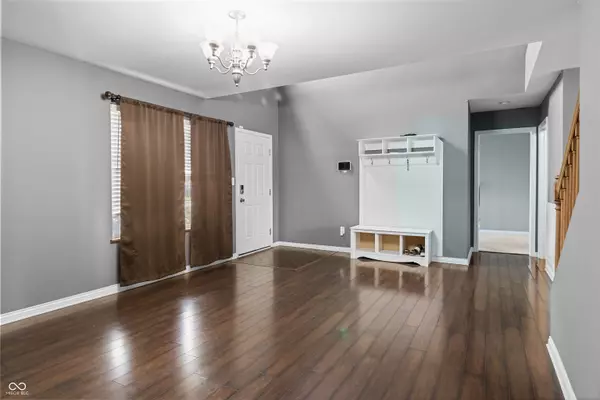 Indianapolis, IN 46237,7302 Bruin DR