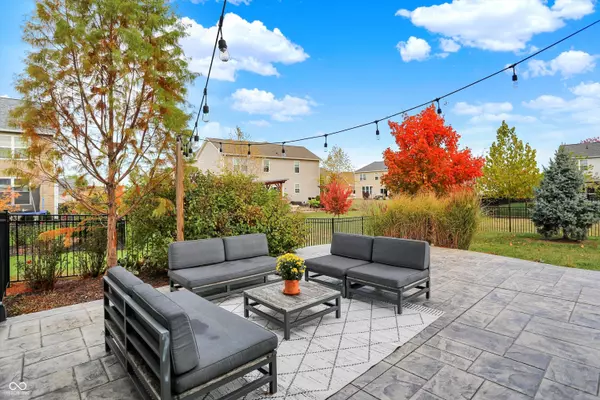 Westfield, IN 46074,974 Adlo LN