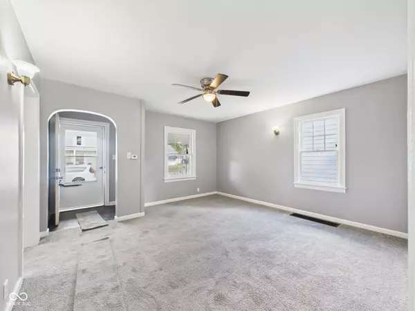 Anderson, IN 46016,711 E 32nd ST