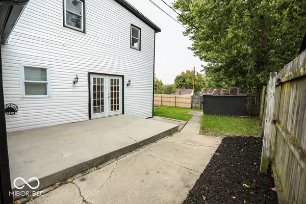 Greenfield, IN 46140,421 Wood ST