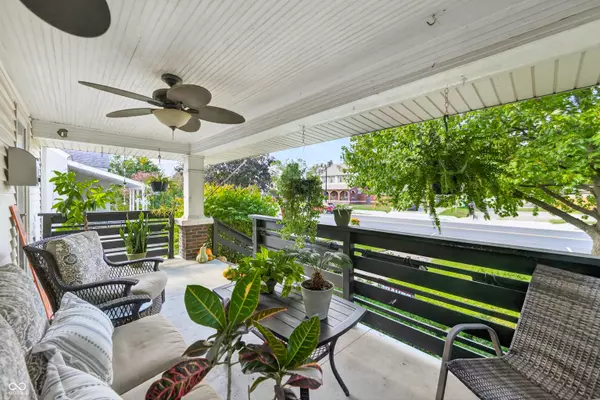 Seymour, IN 47274,727 W 2nd ST