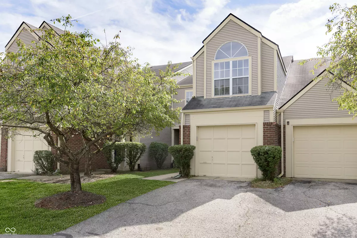Indianapolis, IN 46250,9481 Aberdare DR