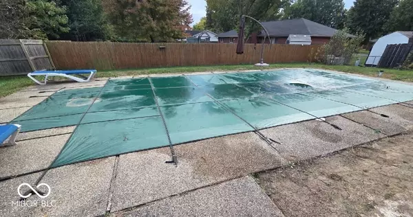 Indianapolis, IN 46217,509 W Banta RD