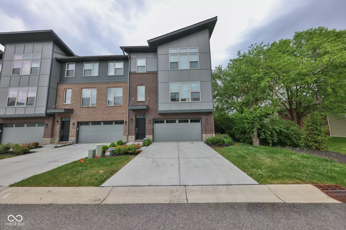 Fishers, IN 46038,8244 Bostic DR