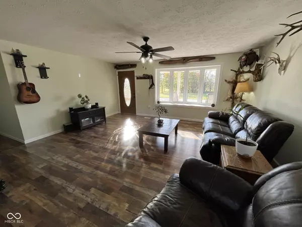 Austin, IN 47102,2612 N Slab RD