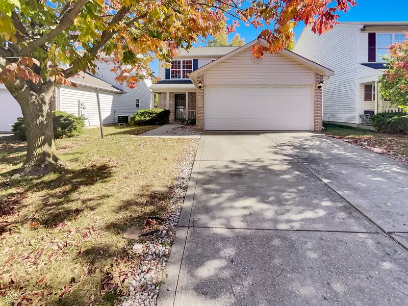 3937 Candle Berry DR, Indianapolis, IN 46235