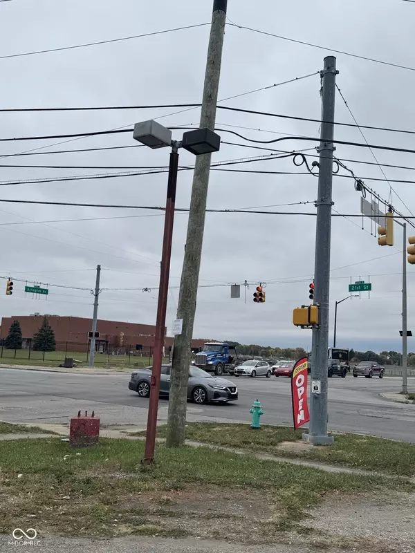 Indianapolis, IN 46218,2102 N Arlington AVE