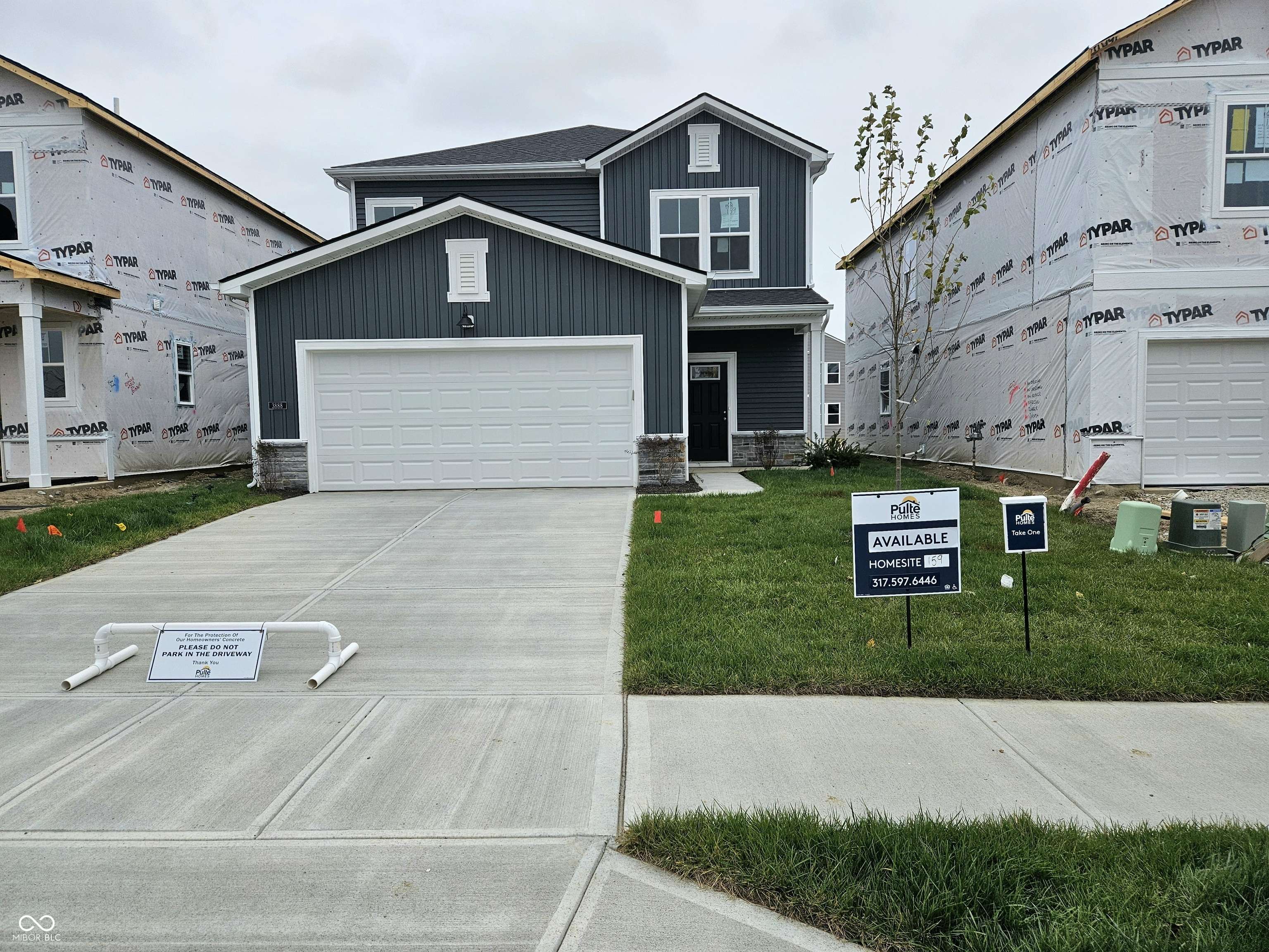 3888 Riverstone DR, Whitestown, IN 46075