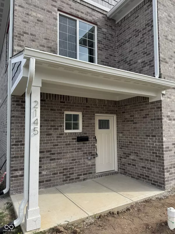 Indianapolis, IN 46202,2143 Columbia AVE