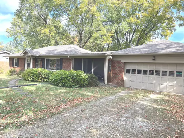 Carmel, IN 46280,10187 N College AVE