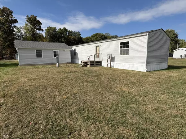 Cloverdale, IN 46120,330 Lazy River RD