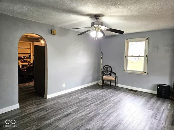 Frankton, IN 46044,306 W Clyde ST