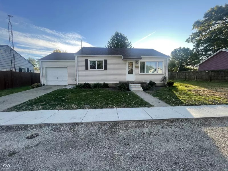 303 Voorhees ST, Rockville, IN 47872