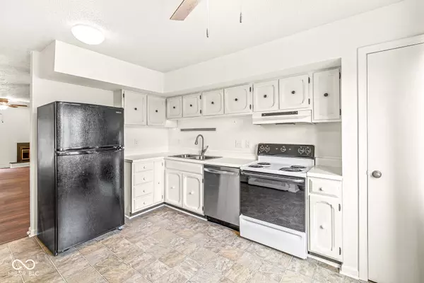 Avon, IN 46123,5186 Fairway DR #34/2