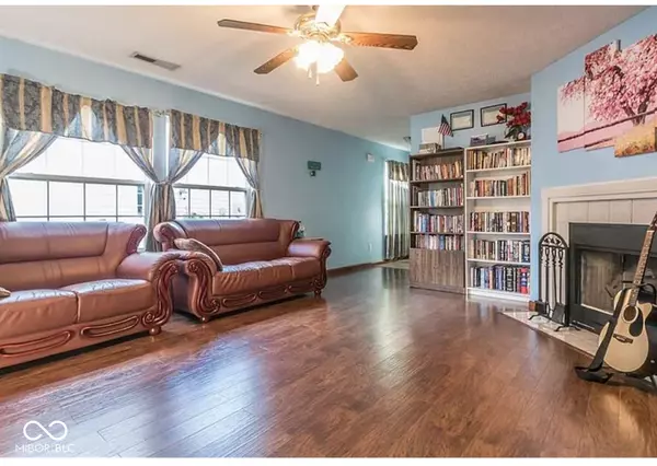 Indianapolis, IN 46227,113 Gazebo DR