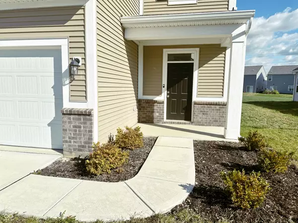 Indianapolis, IN 46237,5115 Triple Crown WAY