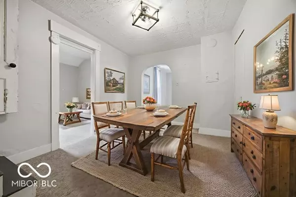 Shelbyville, IN 46176,225 N West ST