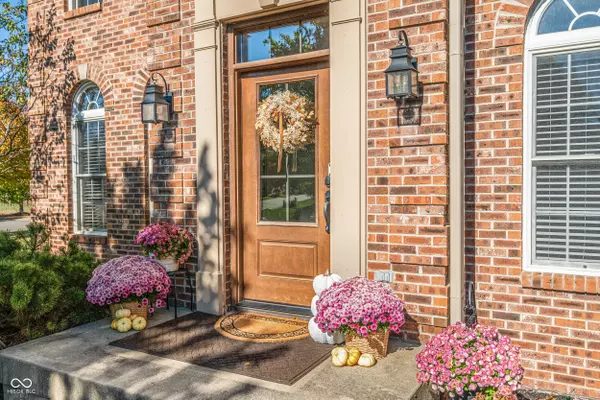 Zionsville, IN 46077,8856 Pin Oak DR