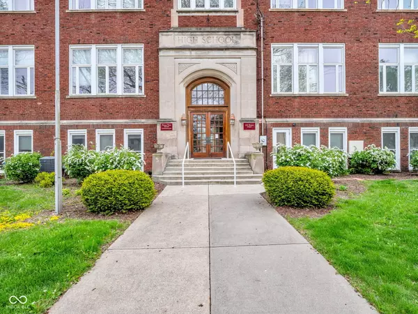 Greencastle, IN 46135,111 Spring ST #G6