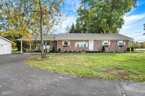 875 S 500 W, New Palestine, IN 46163