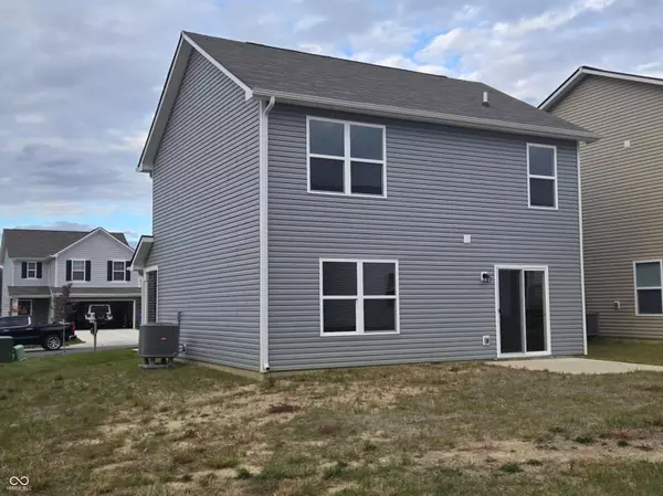 Indianapolis, IN 46235,11019 Walter DR