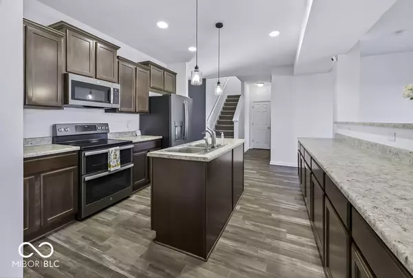 Indianapolis, IN 46239,4522 Ozark LN