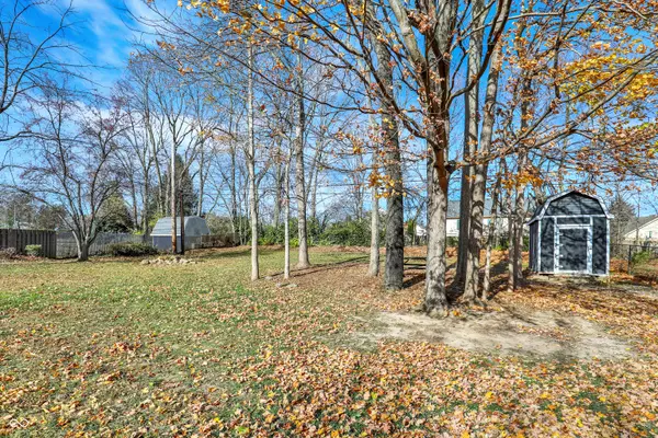 Carmel, IN 46280,2706 Lakewood DR N