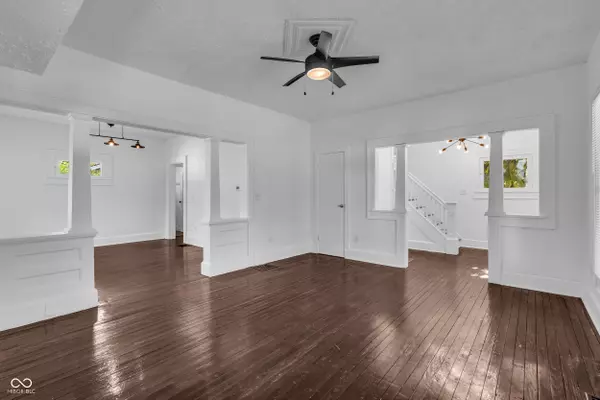 Indianapolis, IN 46218,2401 N Olney ST