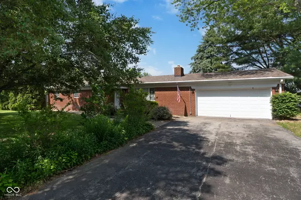 1323 Locust PL, Thorntown, IN 46071