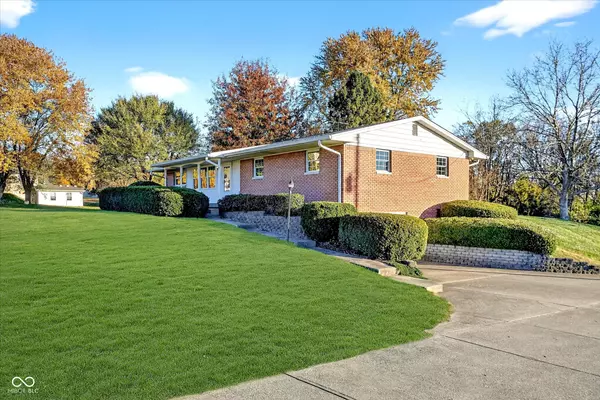 Greenwood, IN 46143,7445 Travis RD